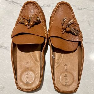 Kenneth Cole Gentle Souls Mina Tassel Driver Mules NWOT Leather Size 11